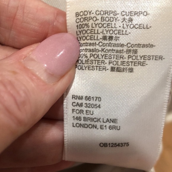 Urban Outfitters Callie cropped blouse with lace and long sleeves. Beige. Size S - Picture 10 of 11